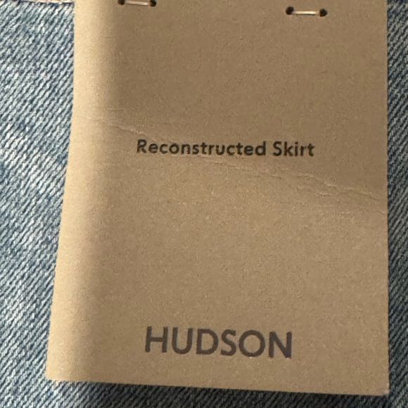 HUDSON Reconstructed Denim Skirt – Size 26 – Offshore Wash NWT - Picture 4 of 7